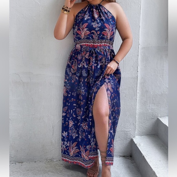 Boho Floral Print Slit Halter Maxi Dress - Picture 3 of 6